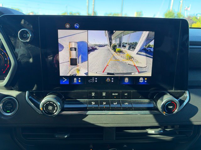 Used 2024 Chevrolet Colorado Trail Boss w/ Technology Package AWD/4WD image 25