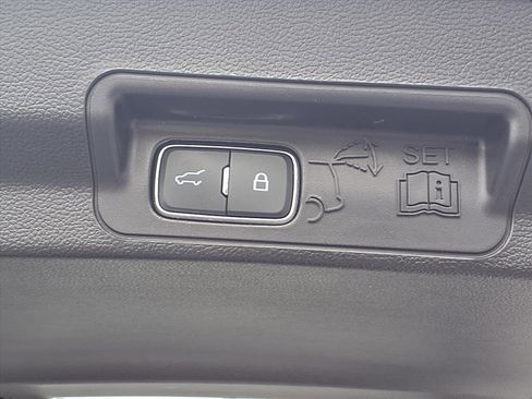 Used 2023 Ford Explorer Limited w/ Equipment Group 301A image 26