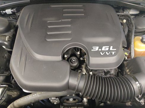 Used 2019 Dodge Challenger SXT w/ Blacktop Package RWD image 30