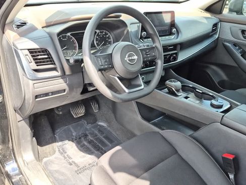 Used 2023 Nissan Rogue S AWD/4WD image 11