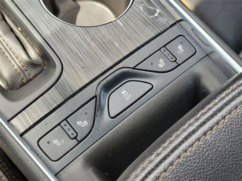 Used 2019 Chevrolet Impala Premier image 23