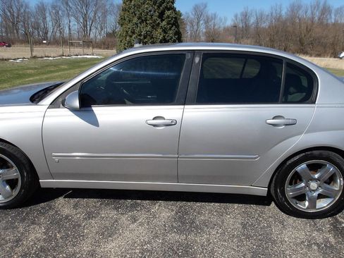 Used 2006 Chevrolet Malibu LTZ image 28