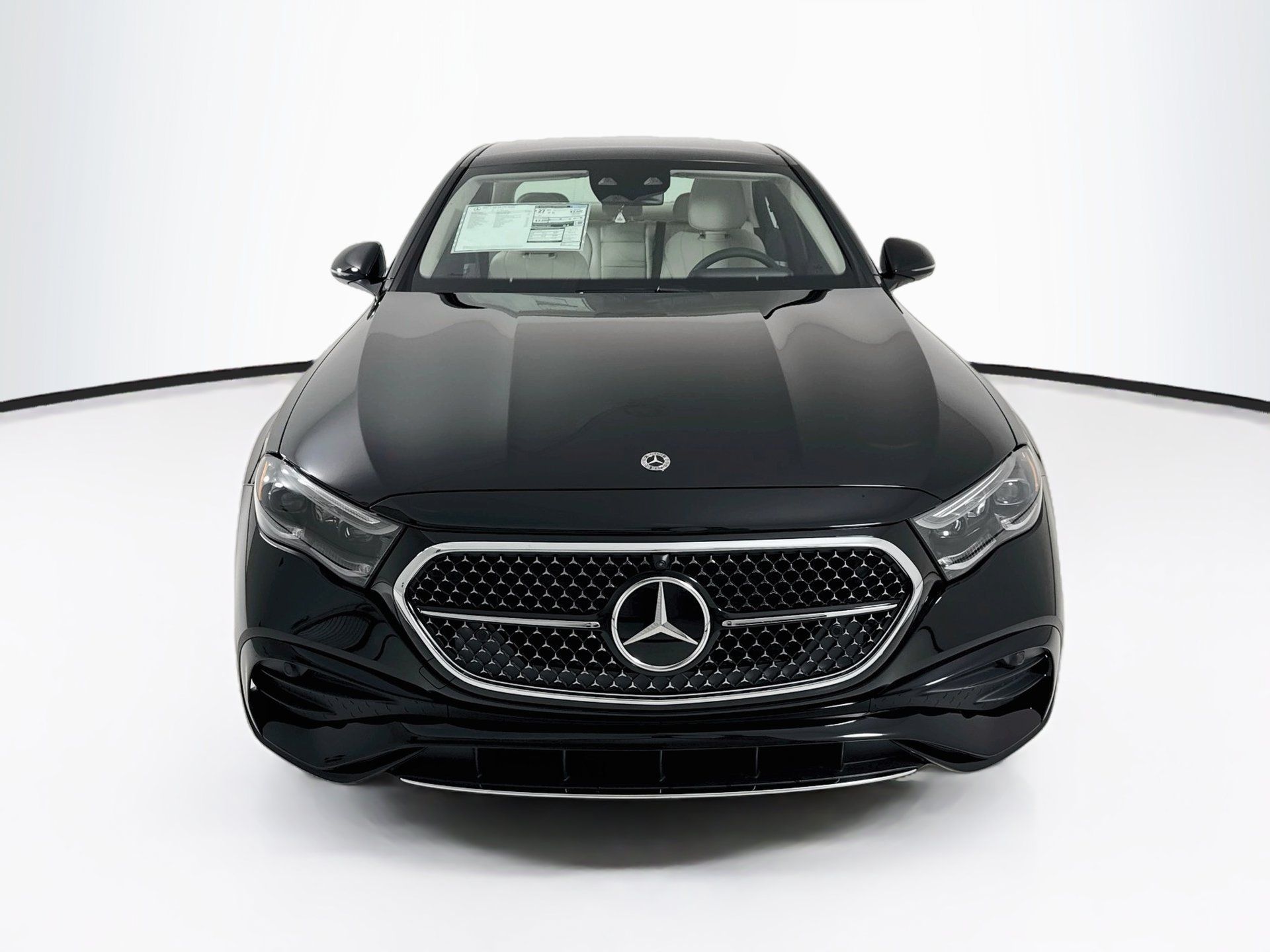 New 2027 Mercedes-Benz E 350 4MATIC Sedan image 2