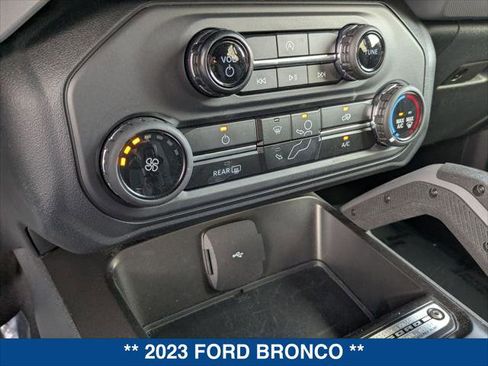 Used 2023 Ford Bronco Big Bend image 17