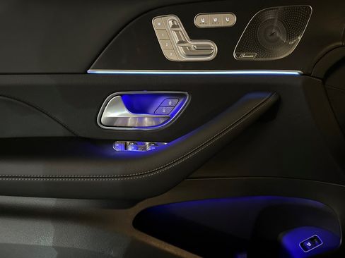 New 2026 Mercedes-Benz GLS 450 4MATIC image 10