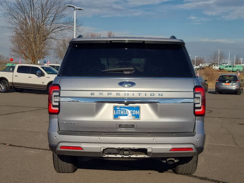 Used 2023 Ford Expedition Limited image 13