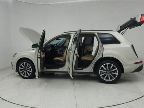 Used 2023 Audi Q7 2.0T Premium Plus w/ Premium Plus Package image 78