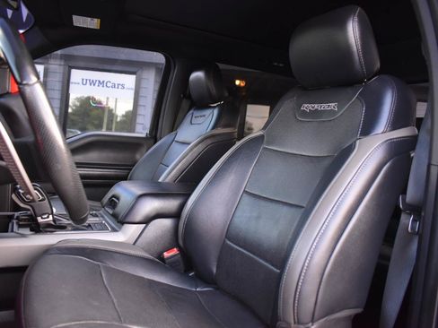 Used 2018 Ford F150 Raptor w/ Equipment Group 802A Luxury AWD/4WD image 26