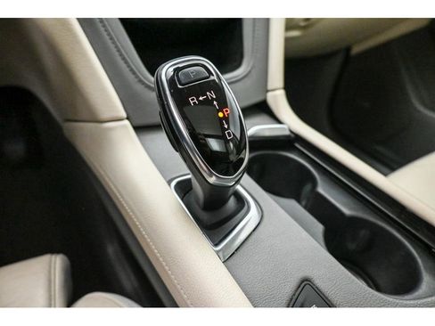 Used 2017 Cadillac XT5 Luxury w/ Driver Awareness Package image 14