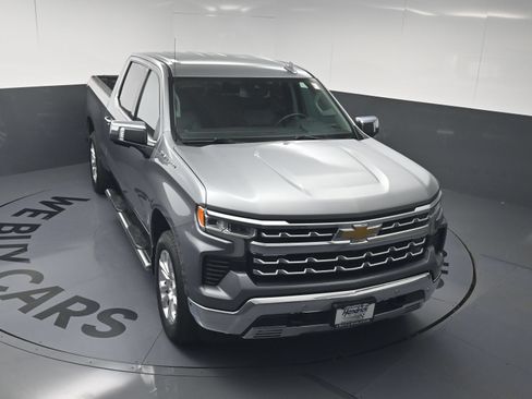 Used 2023 Chevrolet Silverado 1500 LTZ AWD/4WD image 32
