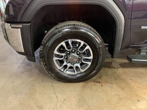 Used 2025 GMC Sierra 2500 SLT w/ SLT Convenience Package AWD/4WD image 30