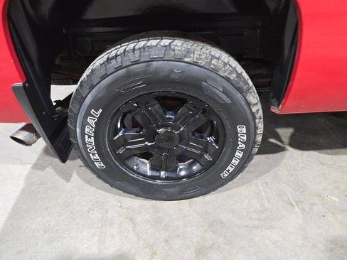 Used 2011 Chevrolet Silverado 1500 LT w/ All-Star Edition image 22