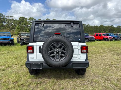 New 2026 Jeep Wrangler Sport S AWD/4WD image 4