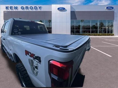 Used 2023 Ford F250 XL w/ STX Appearance Package AWD/4WD image 5