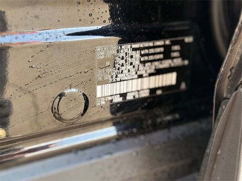 Used 2024 Toyota RAV4 XLE Premium image 25