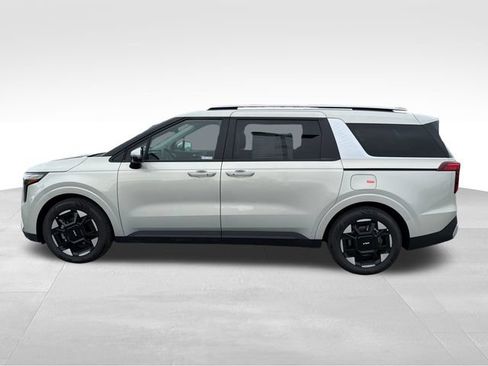 New 2026 Kia Carnival EX FWD image 4