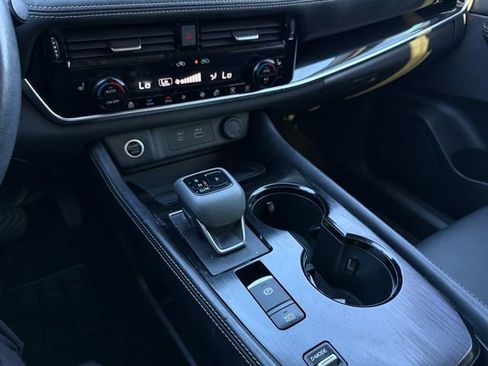 Certified 2023 Nissan Rogue SL w/ SL Premium Package image 19