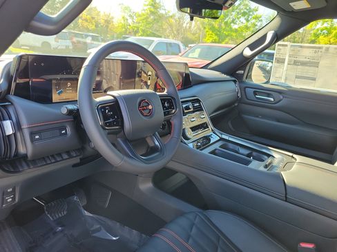 New 2026 Nissan Armada PRO-4X AWD/4WD image 18