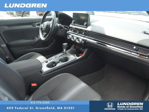 Used 2023 Honda Civic Sport image 32