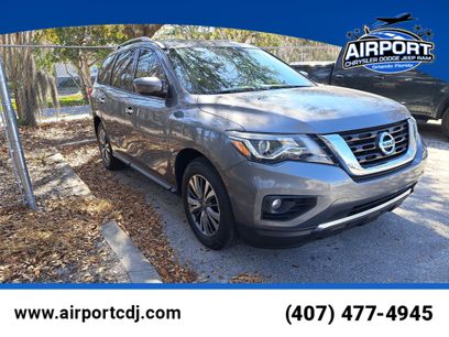 Used 2018 Nissan Pathfinder SV
