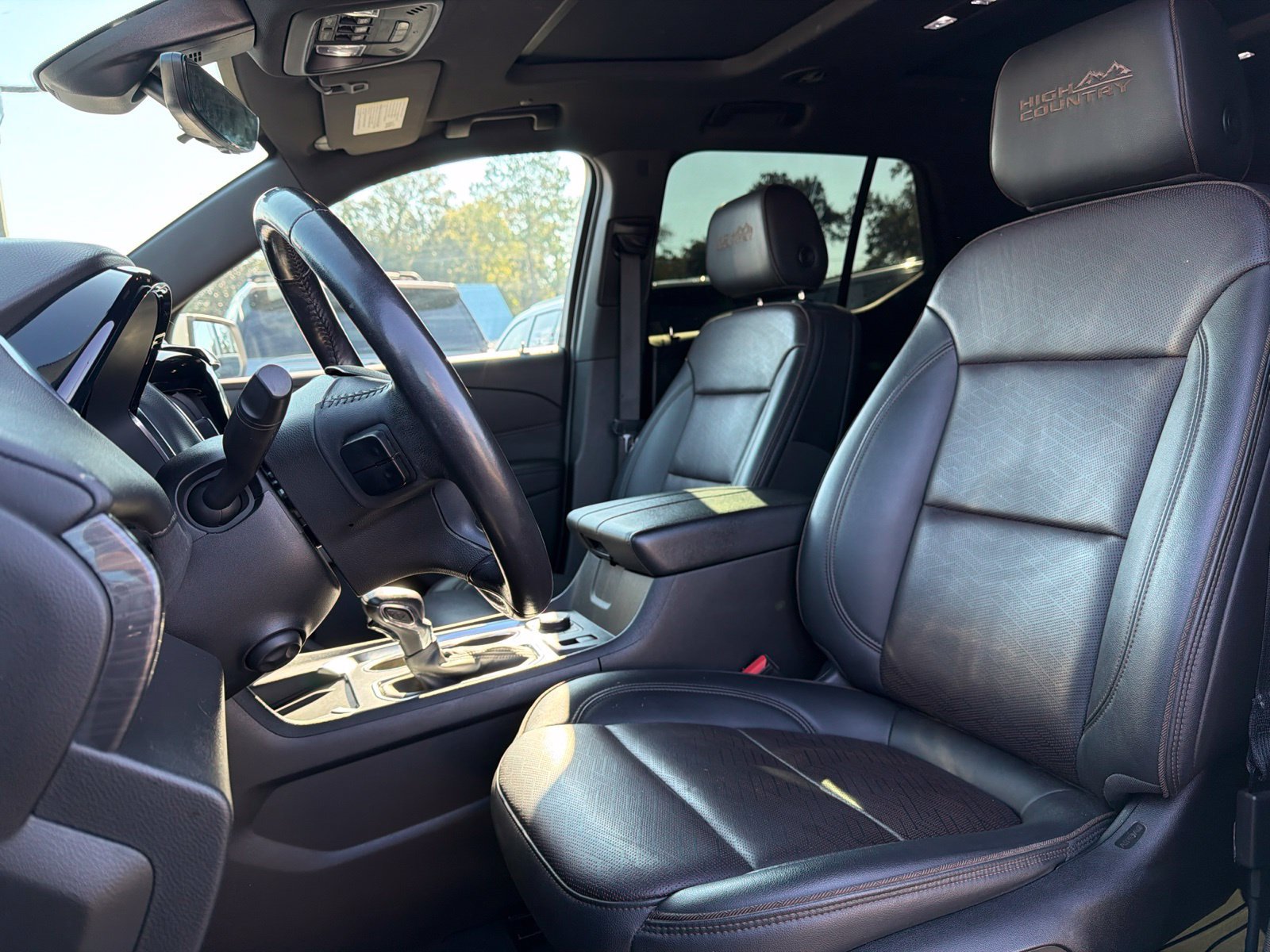 Used 2022 Chevrolet Traverse High Country w/ LPO, Floor Liner Package FWD image 8