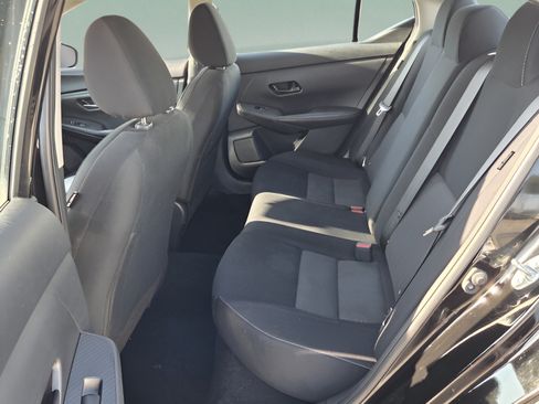 Used 2024 Nissan Sentra SV FWD image 10