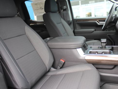 New 2026 Chevrolet Silverado 1500 LT Trail Boss AWD/4WD image 18
