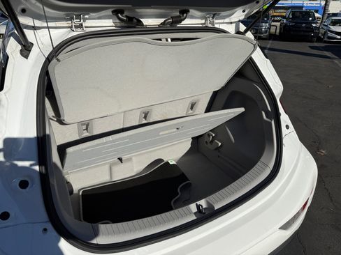 Used 2017 Chevrolet Bolt Premier w/ Driver Confidence II Package image 21