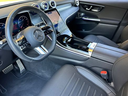Certified 2026 Mercedes-Benz GLC 300 4MATIC image 9