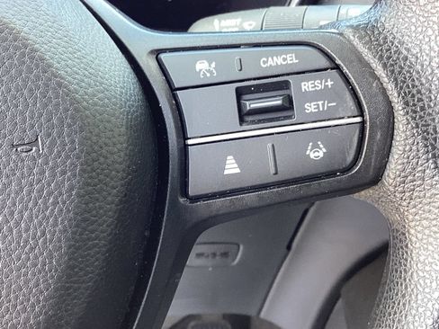 Used 2023 Honda CR-V EX image 30
