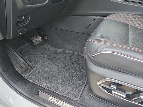 Used 2022 Jeep Grand Cherokee Summit AWD/4WD image 39
