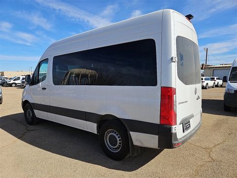 Used 2025 Mercedes-Benz Sprinter 2500 image 4