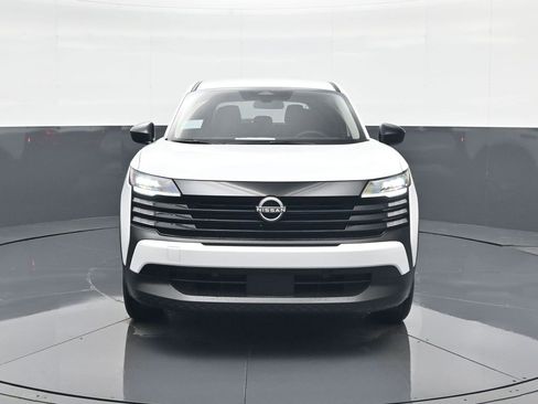 New 2026 Nissan Kicks S image 2