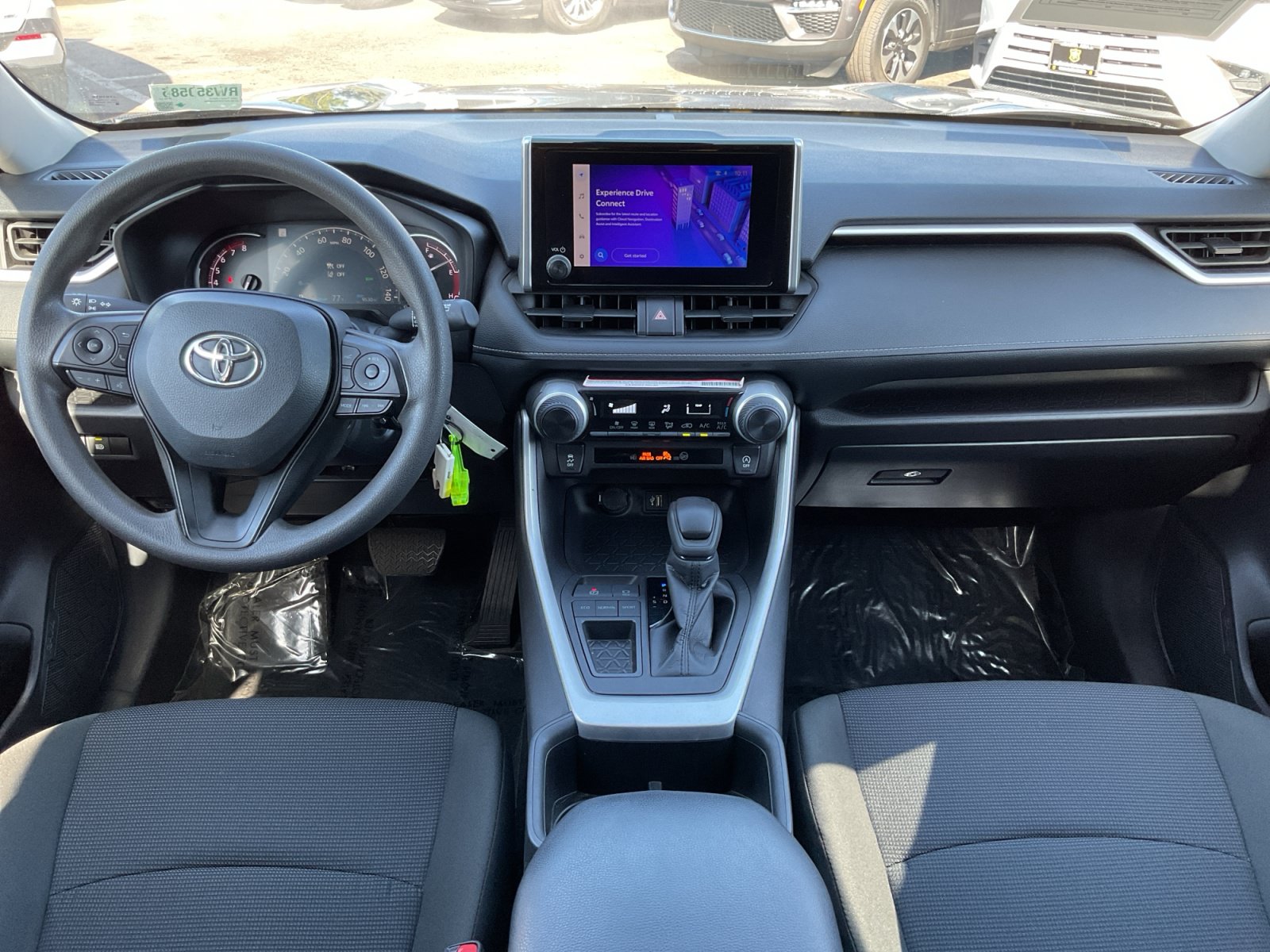 Used 2024 Toyota RAV4 LE FWD image 15