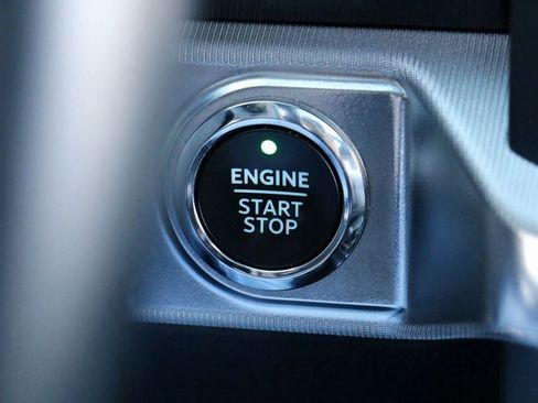 Certified 2022 Ford F150 Raptor w/ Equipment Group 801A High image 12