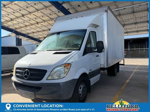 Used 2010 Mercedes-Benz Sprinter 3500 image 2