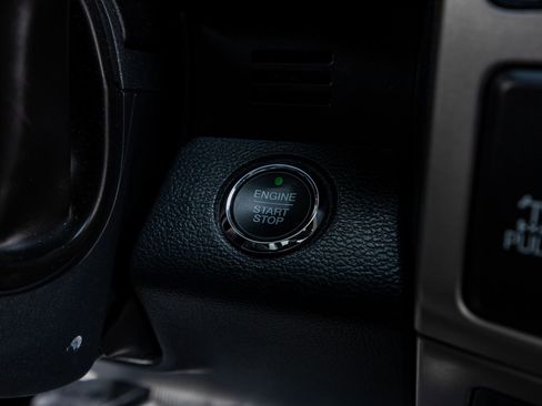 Used 2022 Ford F250 Lariat w/ Tremor Off-Road Package image 21