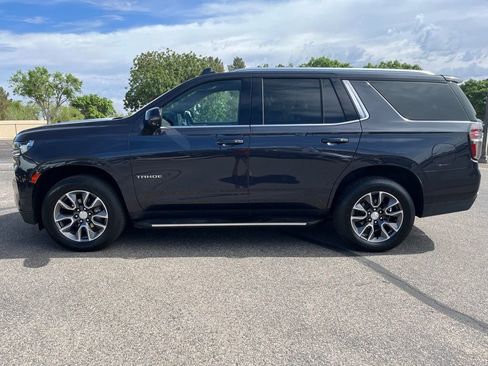 Used 2023 Chevrolet Tahoe LT w/ Luxury Package image 2