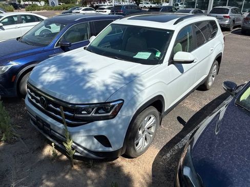 Used 2021 Volkswagen Atlas SE AWD/4WD image 2
