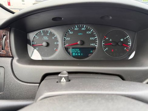 Used 2012 Chevrolet Impala LT FWD image 29