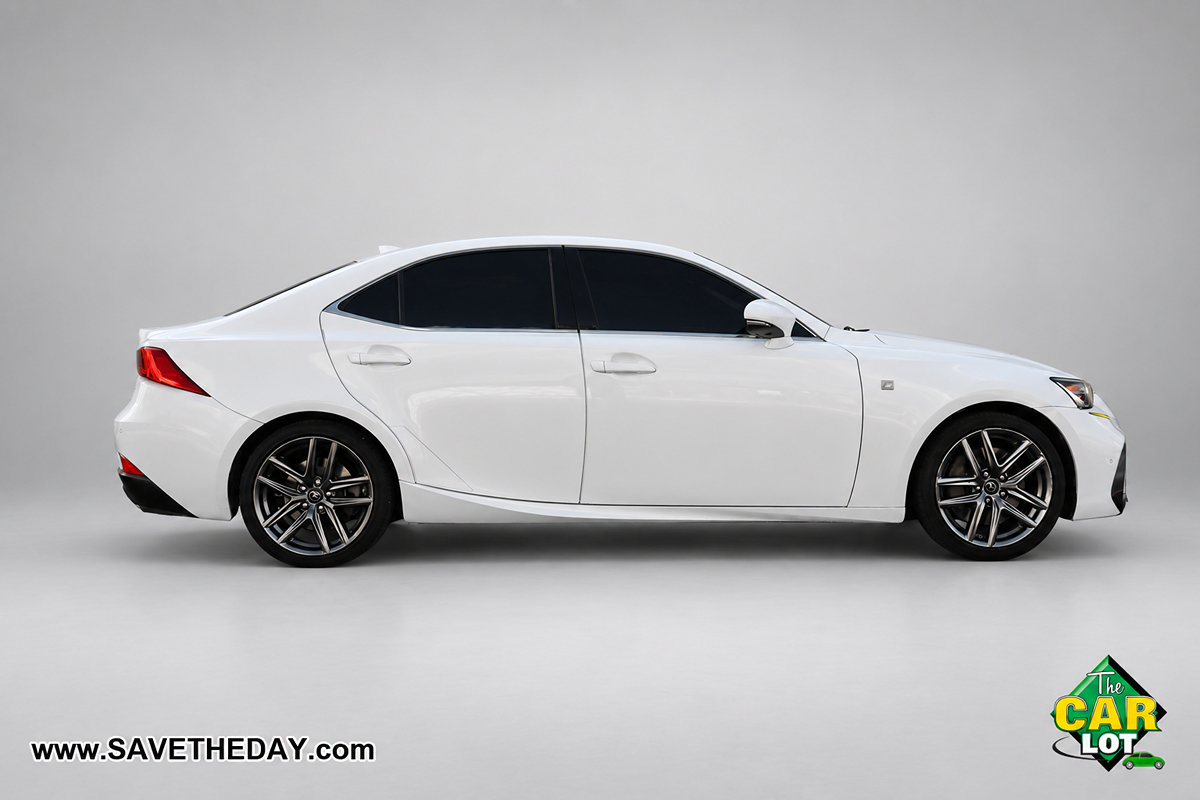 Used 2018 Lexus IS 300 F Sport RWD image 9