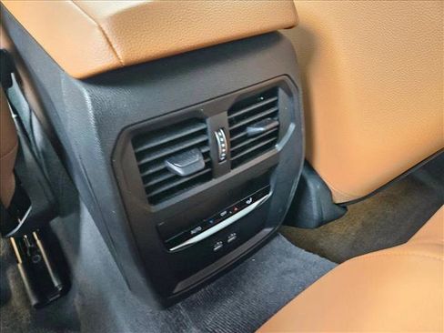 Used 2023 BMW 430i Convertible w/ Premium Package image 17