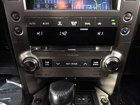 Used 2015 Lexus GX 460 w/ Navigation Package AWD/4WD image 32