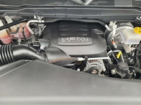 Used 2024 RAM 2500 Big Horn w/ Bed Utility Group image 30