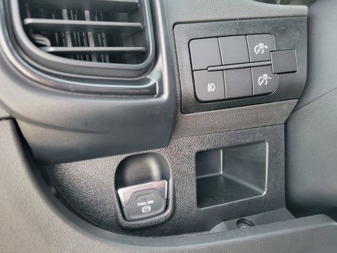 New 2025 RAM ProMaster 1500 w/ Convenience Group FWD image 13