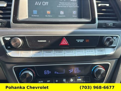 Used 2018 Hyundai Sonata Limited FWD image 17