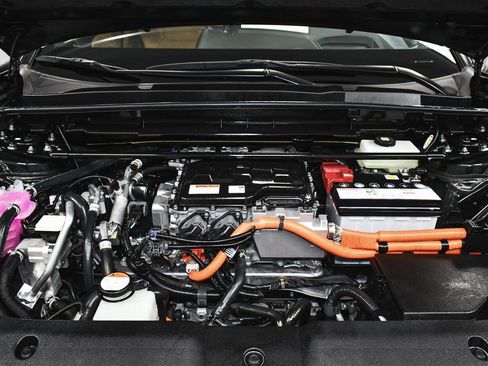 Used 2023 Lexus RZ 450e Premium image 75