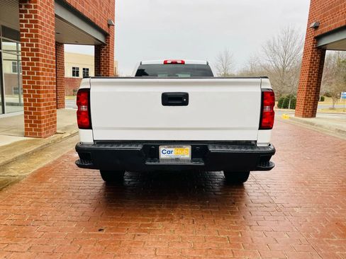 Used 2018 Chevrolet Silverado 1500 W/T RWD image 5
