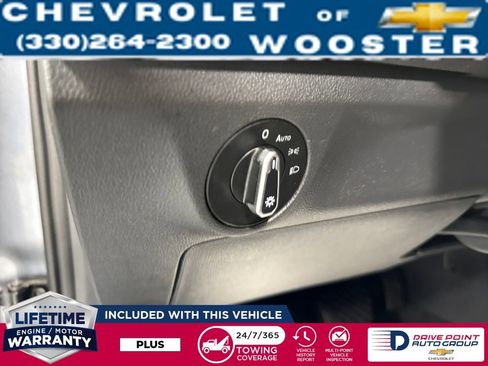 Used 2024 Volkswagen Jetta SE image 14