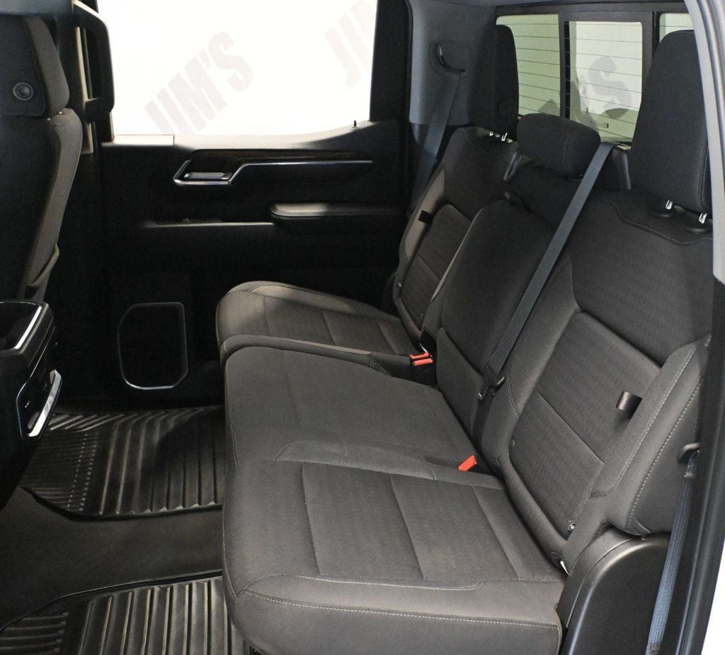 Used 2023 GMC Sierra 1500 Elevation w/ Preferred Package AWD/4WD image 18